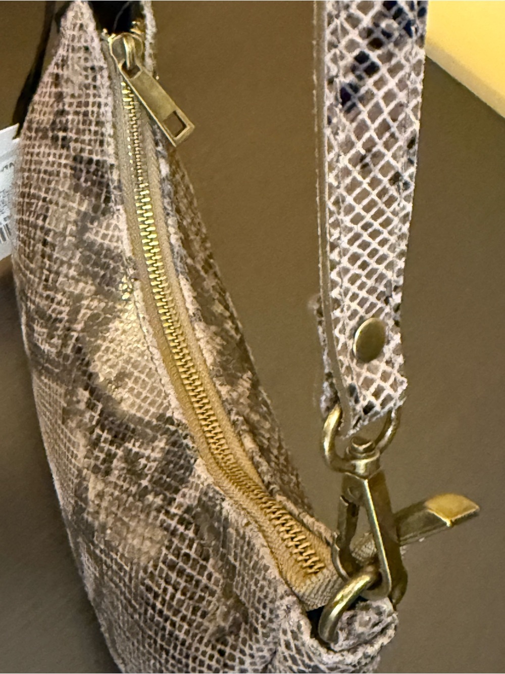 Marlon Made in Italy Genuine Leather Snake-Print Shoulder/Crossbody Purse NWT - Picture 7 of 10